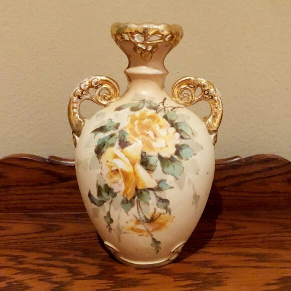 Antique Turn Teplitz RSTK Hand Painted Porcelain Vase With Gold Handles - Picture 1 of 11